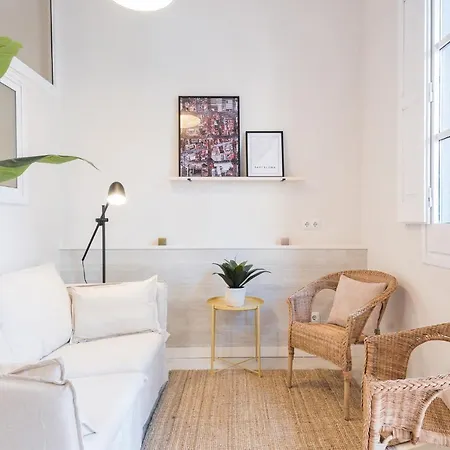 Terrace, Sun And Local Lifestyle In Gracia Lejlighed *